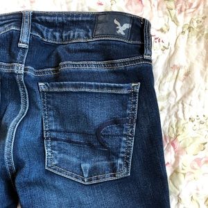 American Eagle Outfitters Jeans - American Eagle stretchy skinny jeans American Eagle Outfitters Jeans - American Eagle stretchy skinny jeans